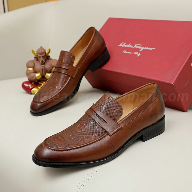 Salvatore Ferragamo Men's Shoes 179